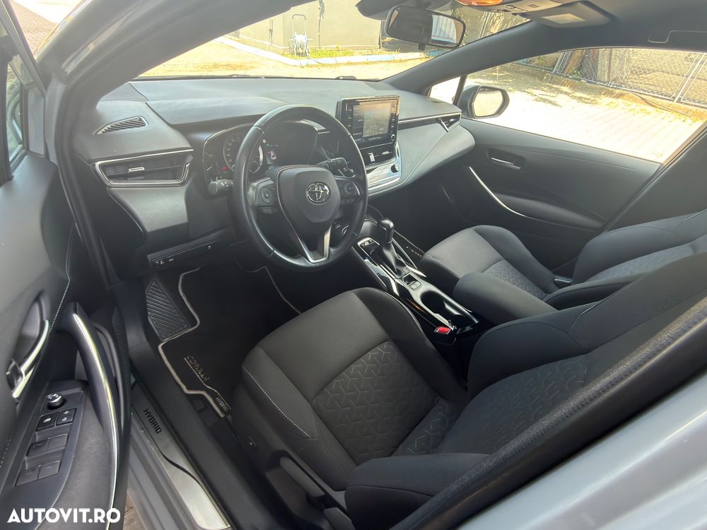 Toyota Corolla 1.8 Business Edition - 4