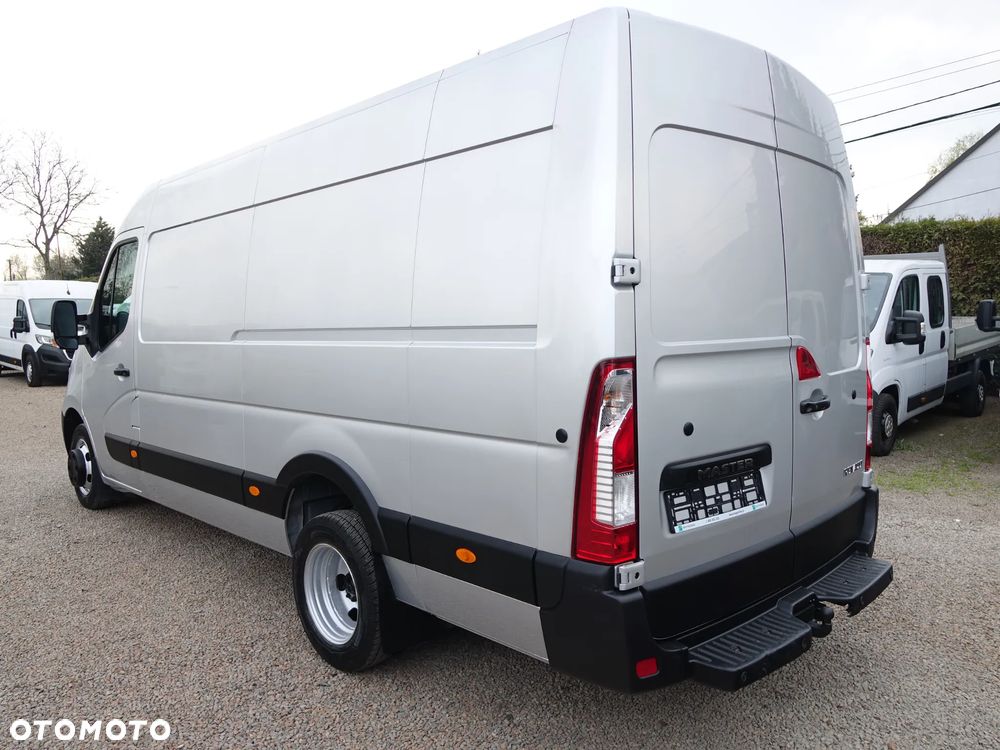 Renault Master L3H2 Bliźniak Podwójne Koła Tylne - 10