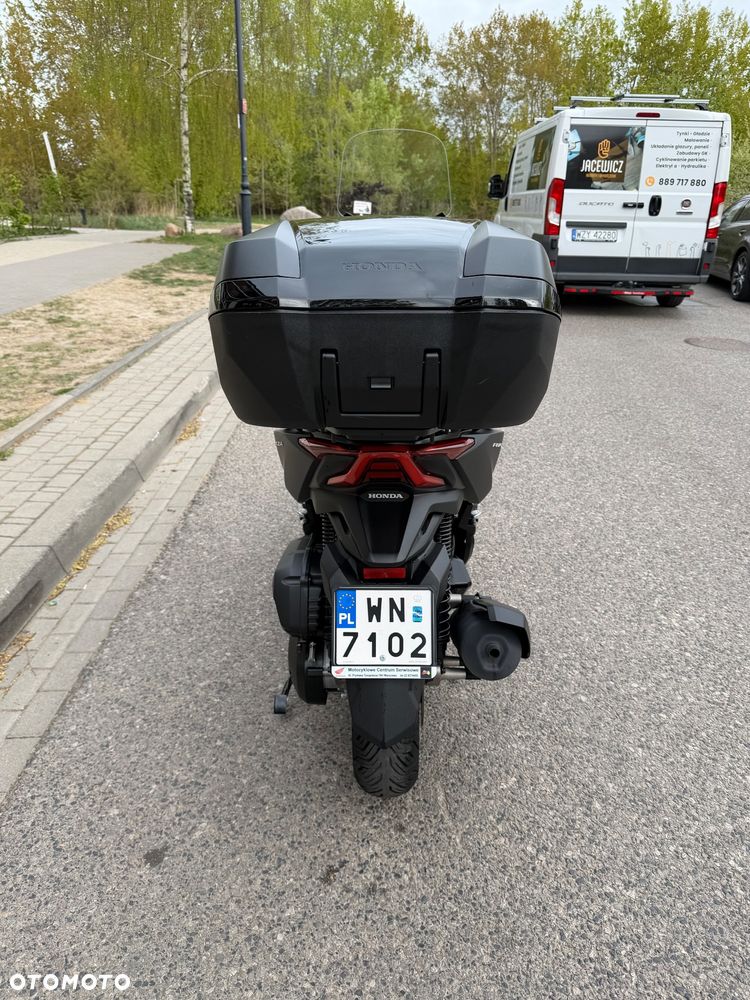 Honda NSS - 2