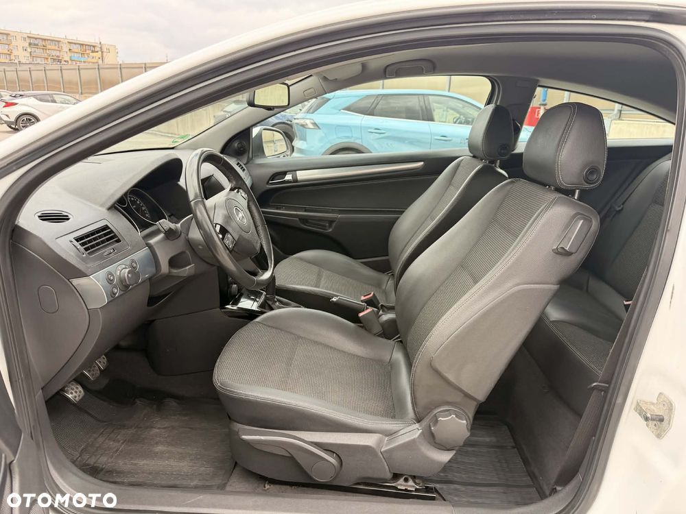 Opel Astra 1.8 Cosmo - 11