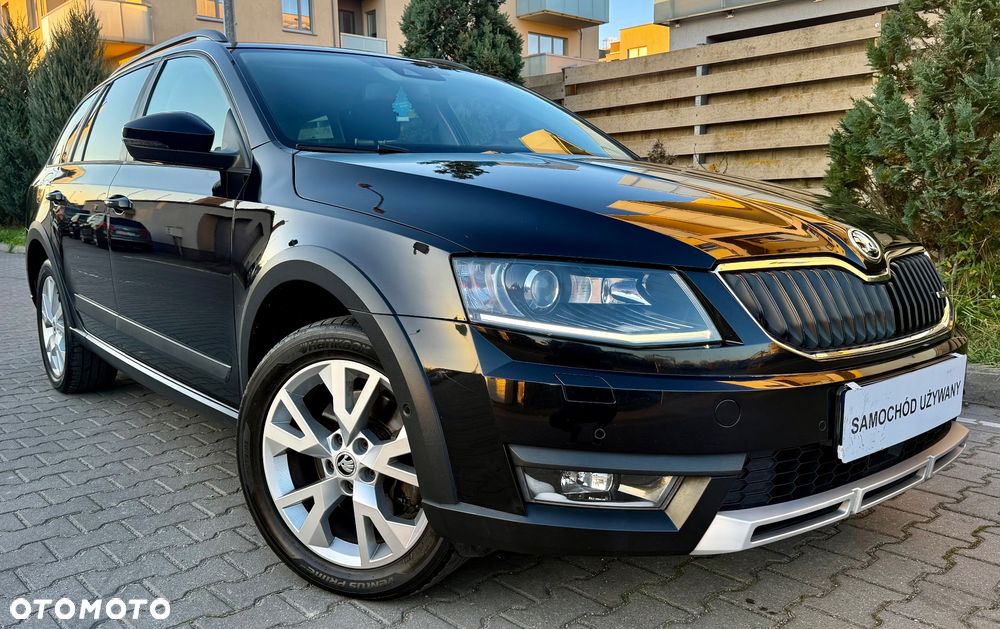 Skoda Octavia Combi 2.0 TDI (Green tec) 4x4 DSG Scout - 36