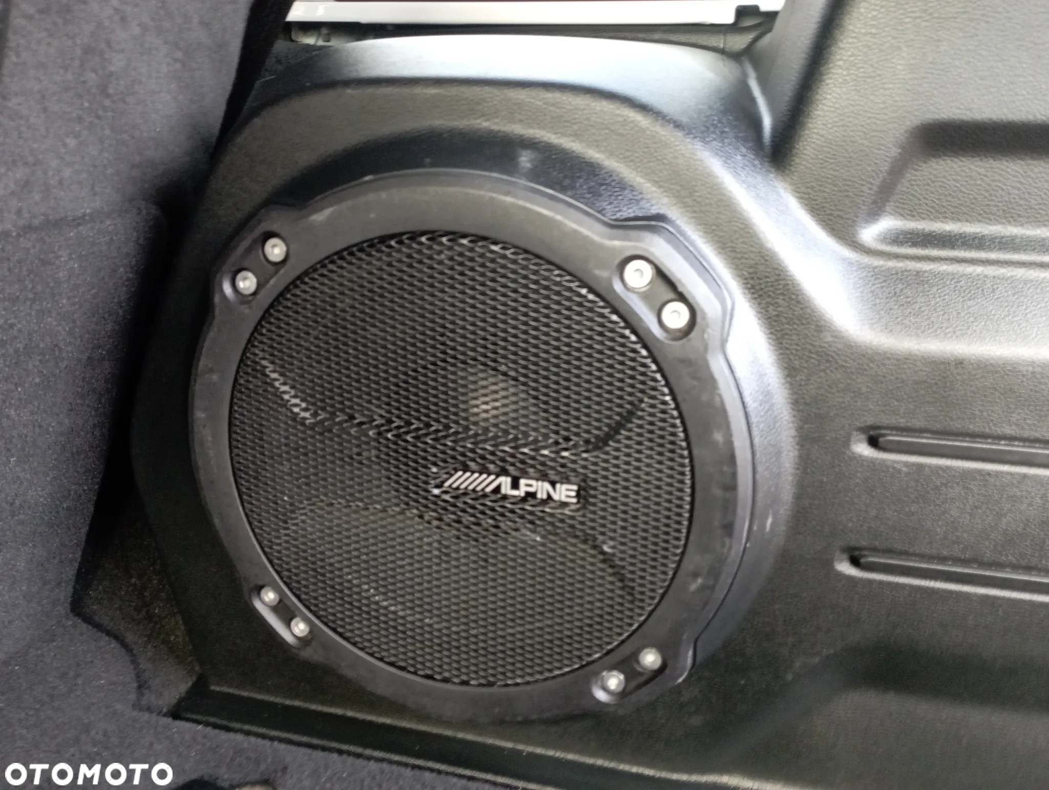 Jeep Wrangler - 24