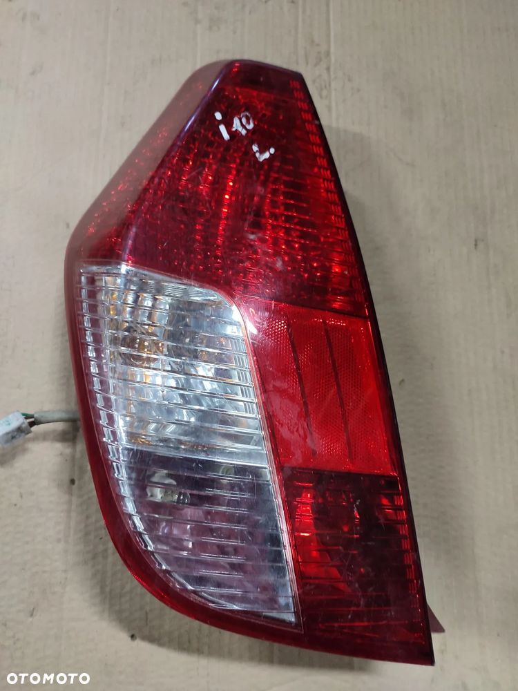 Hyundai I10 lampa lewa tylna - 1