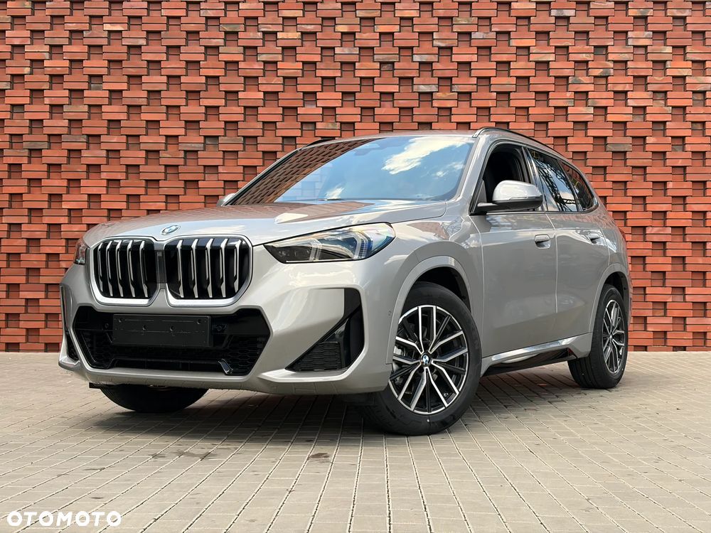 BMW X1 sDrive18i sport - 3