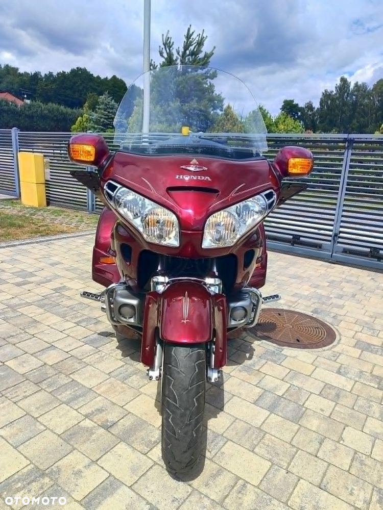 Honda GL - 8