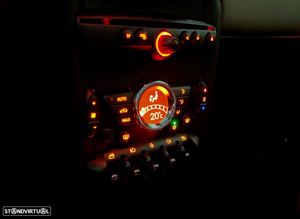 MINI Clubman Cooper D - 33