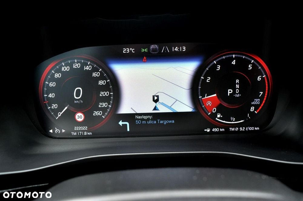 Volvo XC 40 T3 Geartronic Momentum - 26