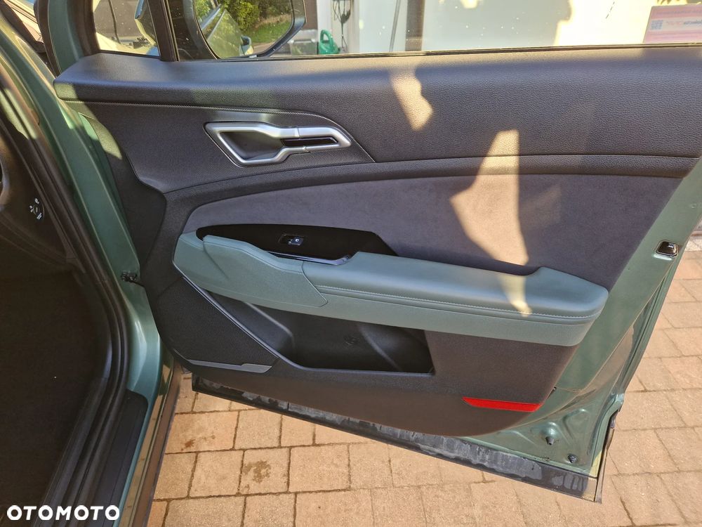 Kia Sportage 1.6 T-GDI HEV Anniversary 4WD - 35