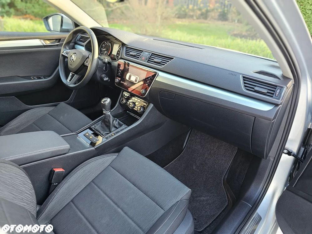 Skoda Superb 1.5 TSI Ambition - 17
