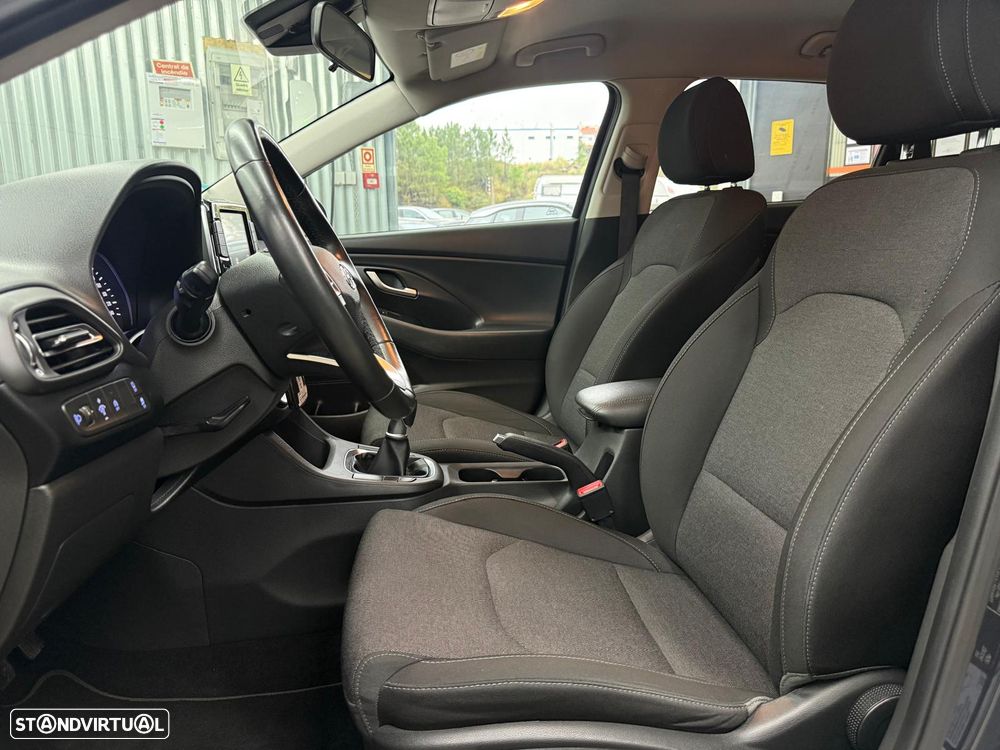 Hyundai i30 SW 1.6 CRDi Style Plus - 17