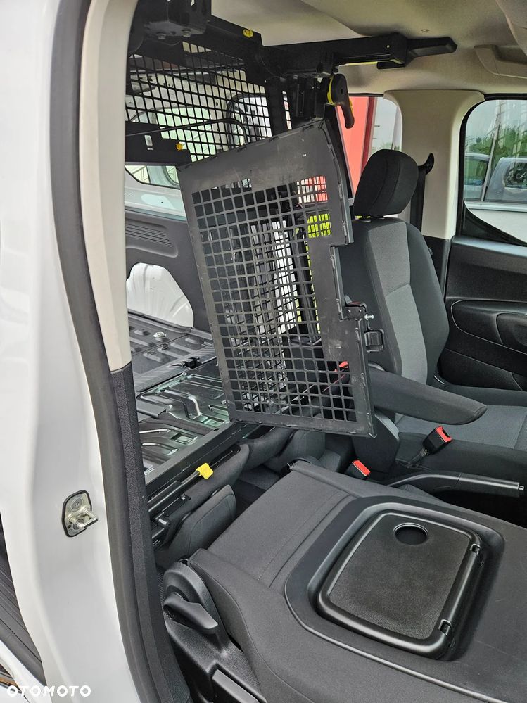 Opel Combo LONG 1.5 TURBO D 6 biegów - 25