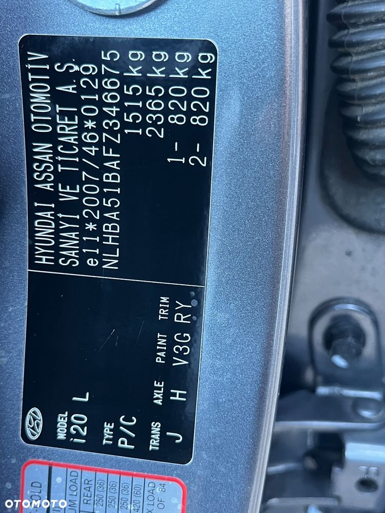 Hyundai i20 - 33