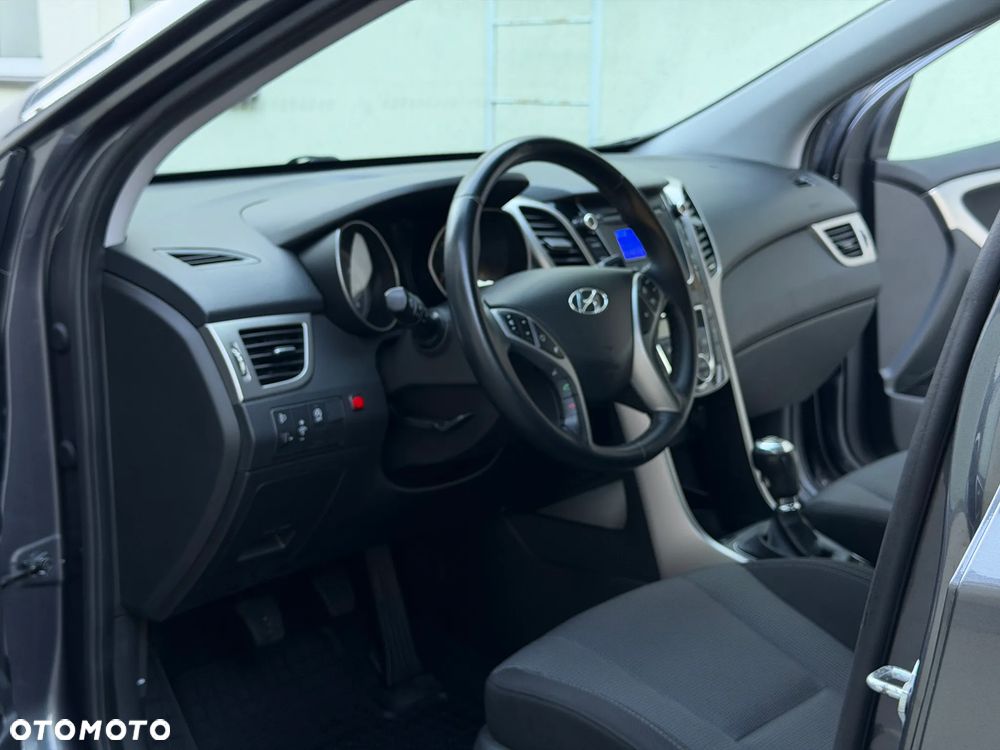 Hyundai i30 1.6 Fifa World Cup Edition - 6