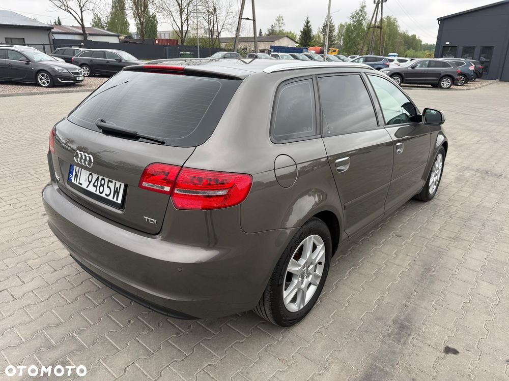 Audi A3 Sportback 1.6 TDI Attraction - 10