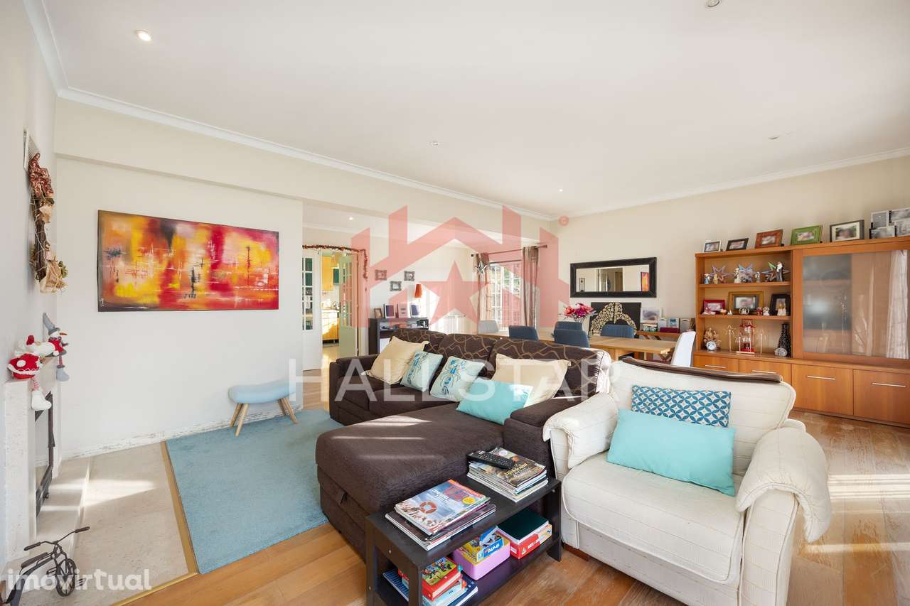 Moradia T3 Isolada / Aquecimento Central / Torre - Grande imagem: 2/40