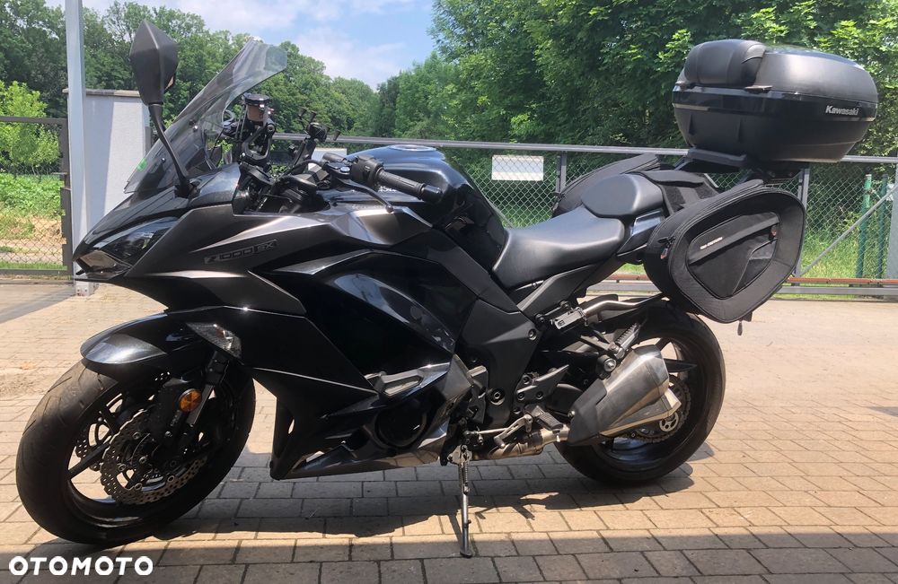 Kawasaki Ninja 1000 SX - 2