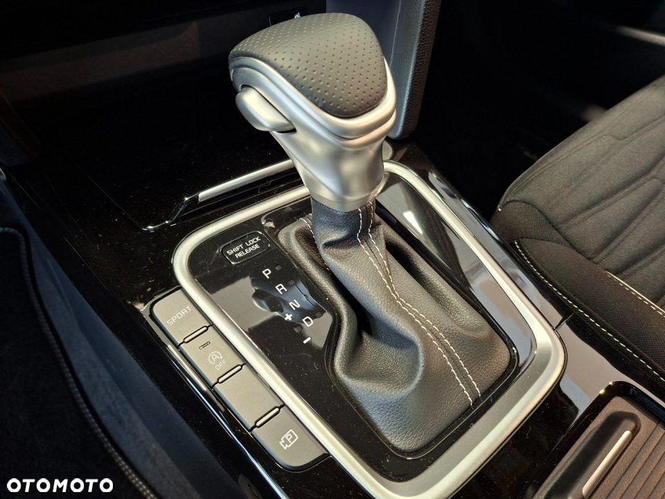 Kia ProCeed - 22