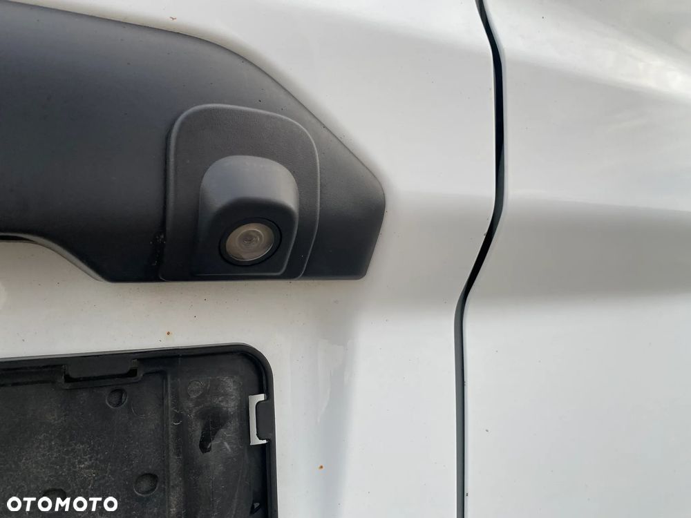 Ford Transit Connect - 18