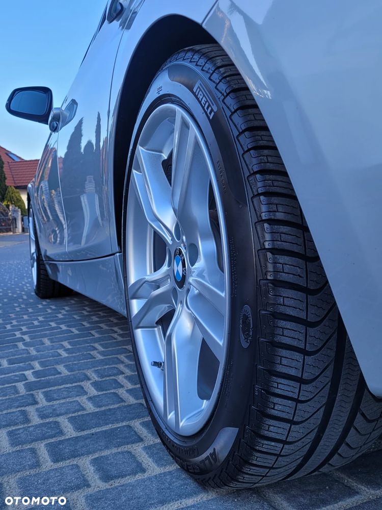 BMW Seria 3 318d Sport Line - 17