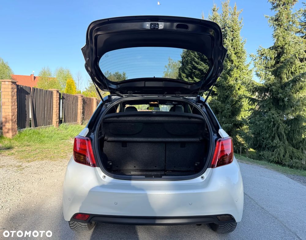 Toyota Yaris 1.33 Selection Vibe - 30