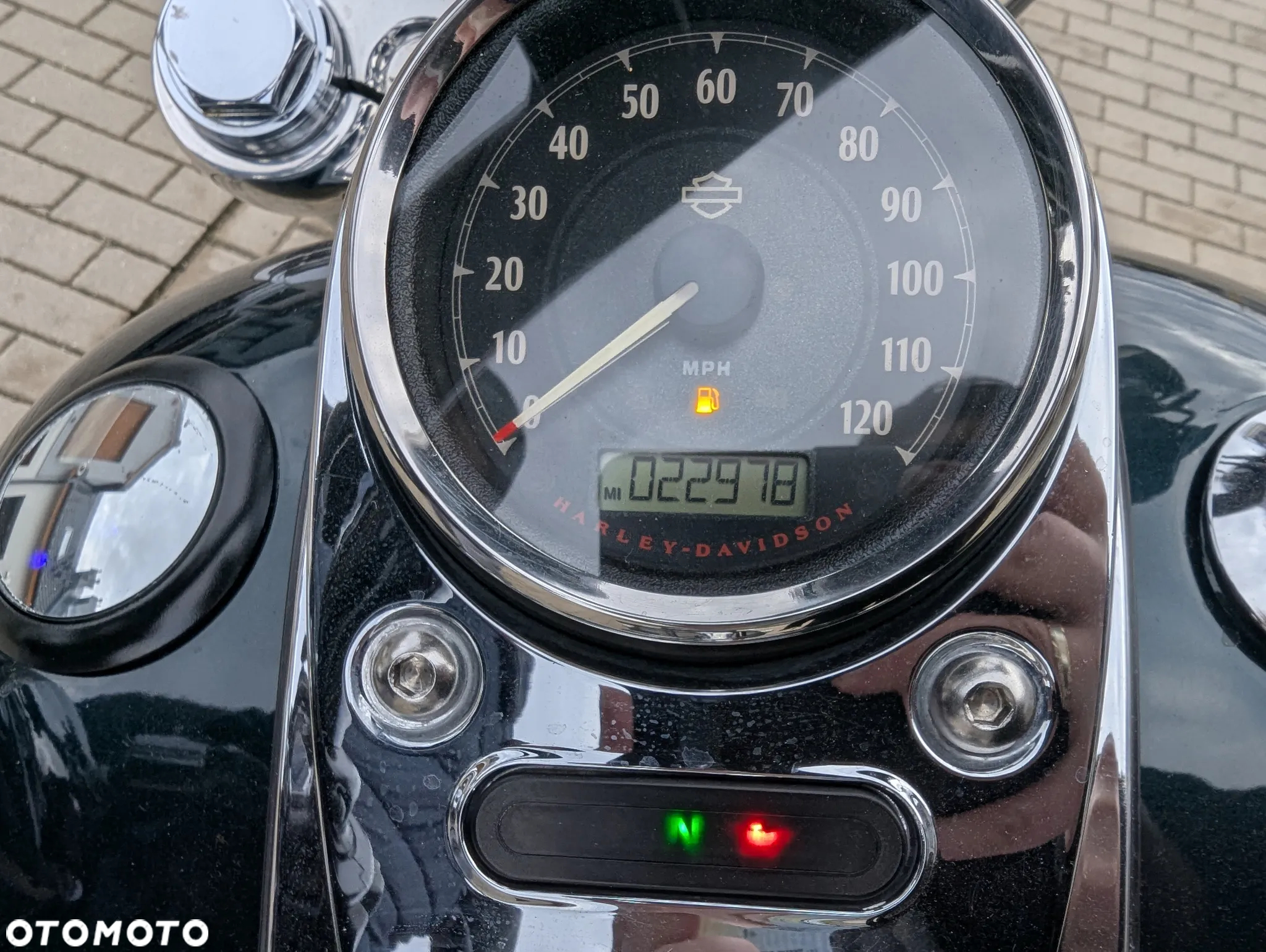 Harley-Davidson Dyna Wide Glide - 17
