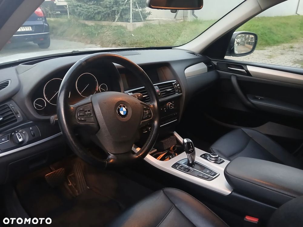BMW X3 28i xDrive - 5