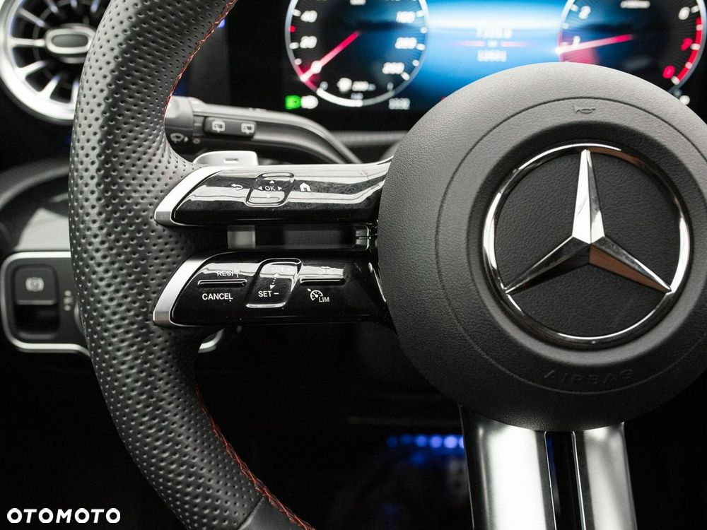 Mercedes-Benz Klasa A 200 AMG Line 7G-DCT - 15