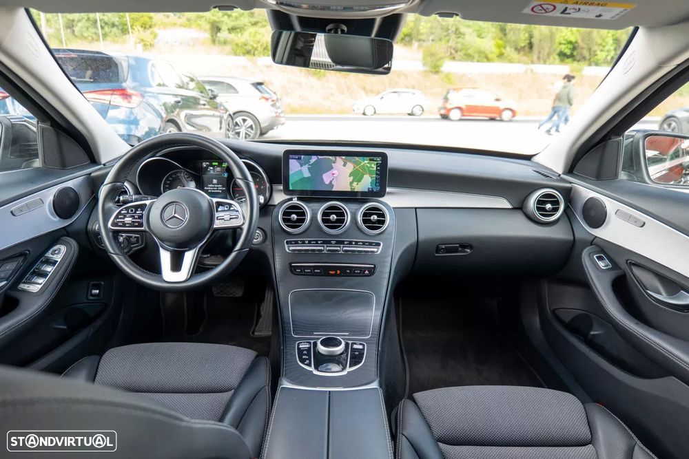Mercedes-Benz C 300 e 9G-TRONIC Edition Avantgarde - 29