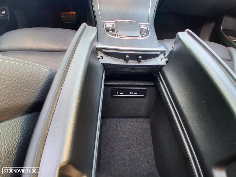 Mercedes-Benz GLC 300 e 4Matic - 31