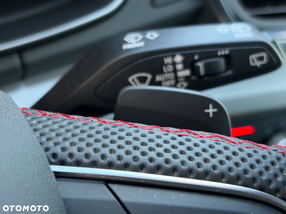 Audi Q5 40 TDI quattro S tronic S line - 12