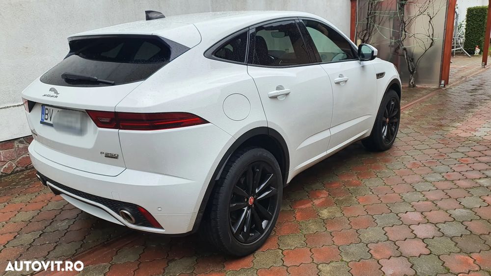 Jaguar E-Pace P250 AWD R-Dynamic S - 20