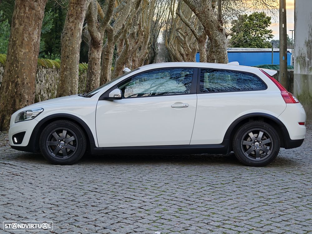 Volvo C30 1.6 D Drive 99g Kinetic Start/Stop - 6