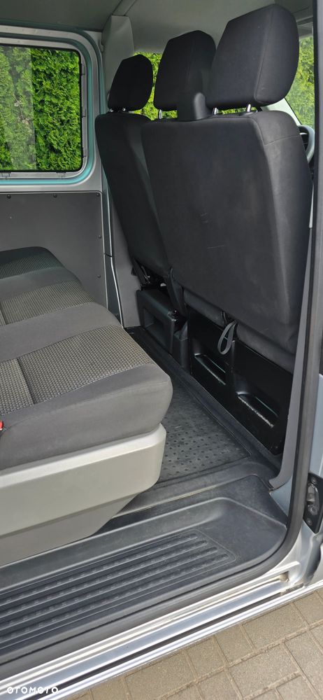 Volkswagen Transporter - 23