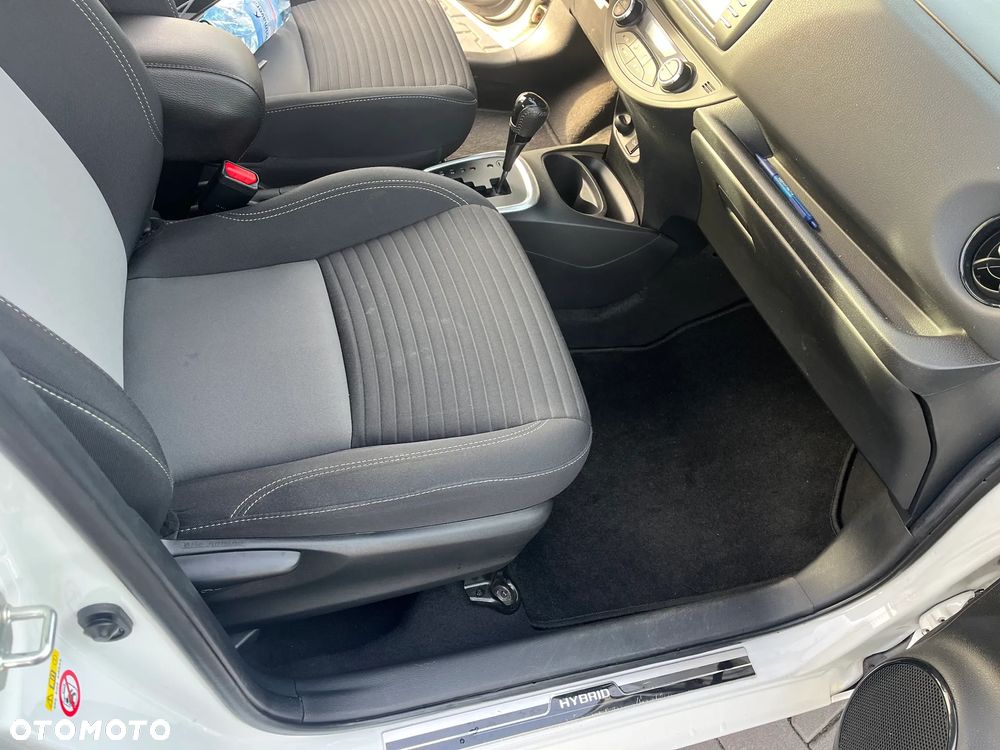 Toyota Yaris - 9