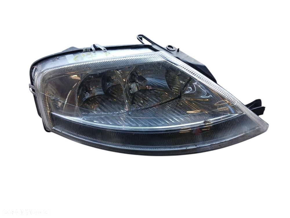 LAMPA PRAWA PRZEDNIA CITROEN C3 - 1