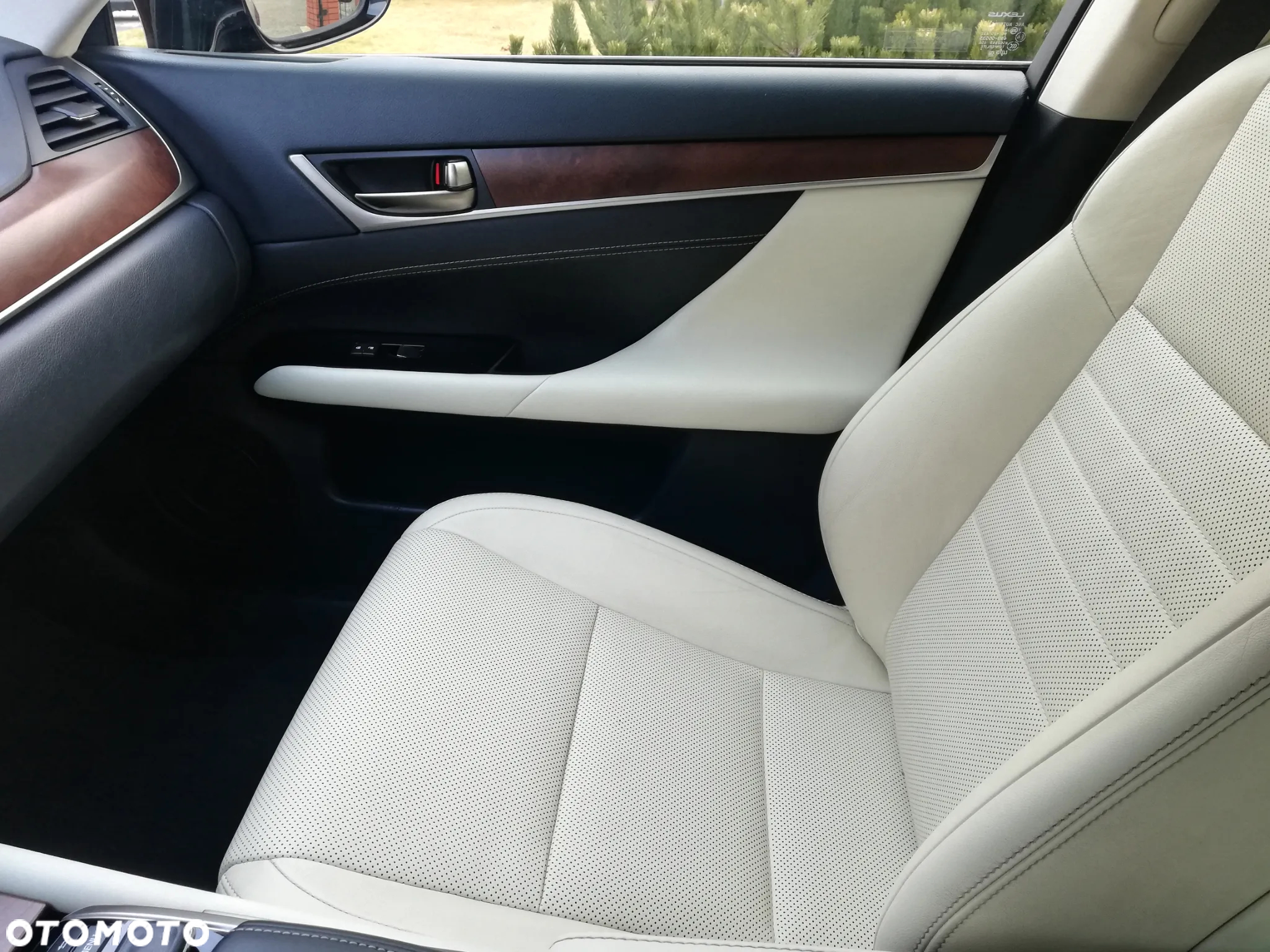 Lexus GS - 18