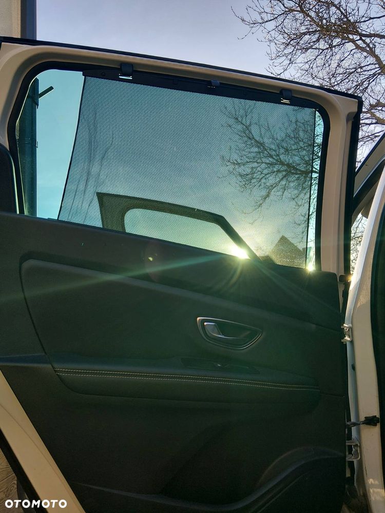 Renault Scenic 1.3 TCe FAP Intens - 14