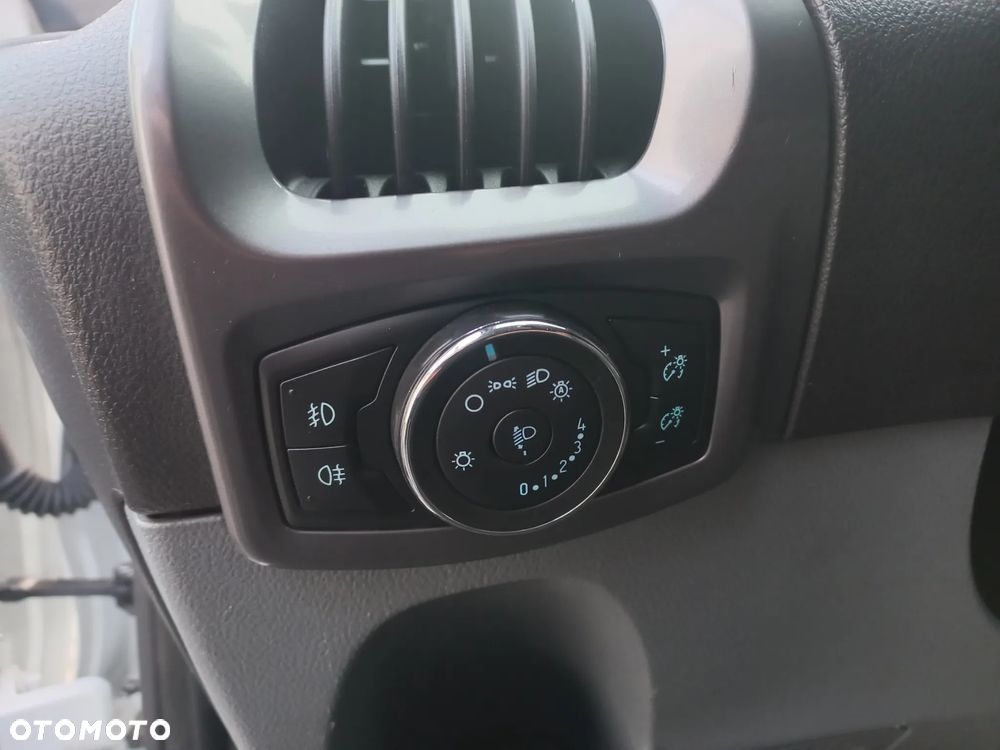 Ford Transit Custom - 14