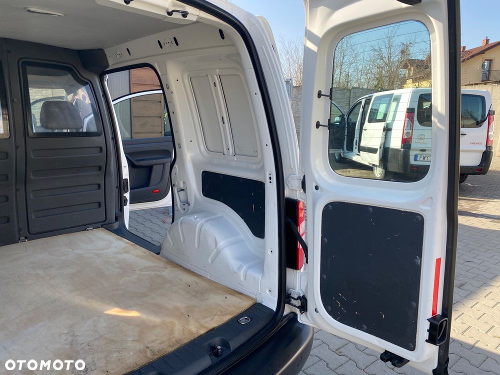 Volkswagen CADDY - 25