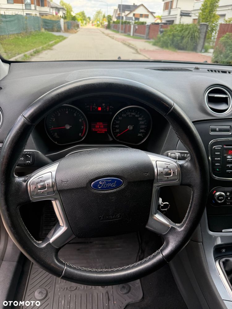 Ford Mondeo 1.6 T Ambiente - 8