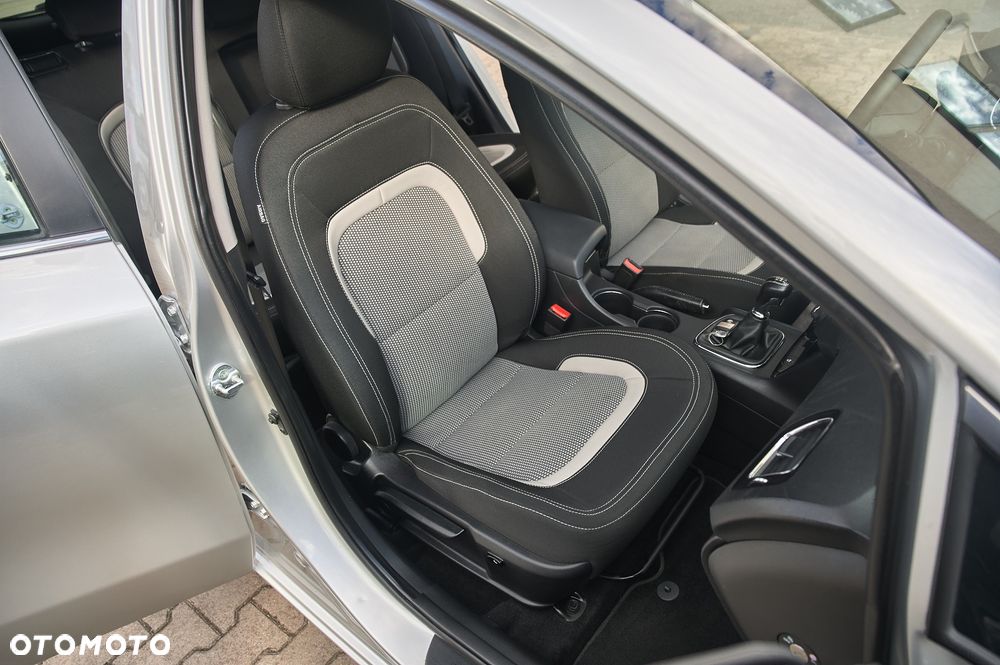 Kia Ceed 1.6 CRDi 128 Spirit - 22