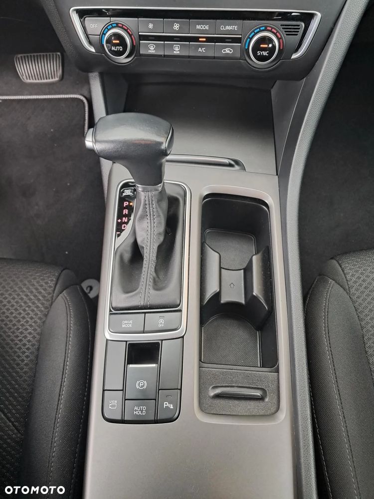 Kia Optima 1.6 T-GDI M DCT - 16