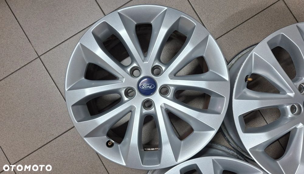 Felgi Aluminiowe 17 Ford Kuga 5x108 ET 52.5 - 11