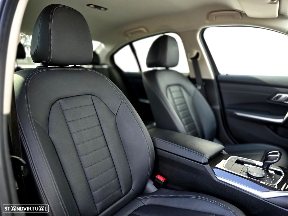 BMW 330 e Pack M Auto - 32