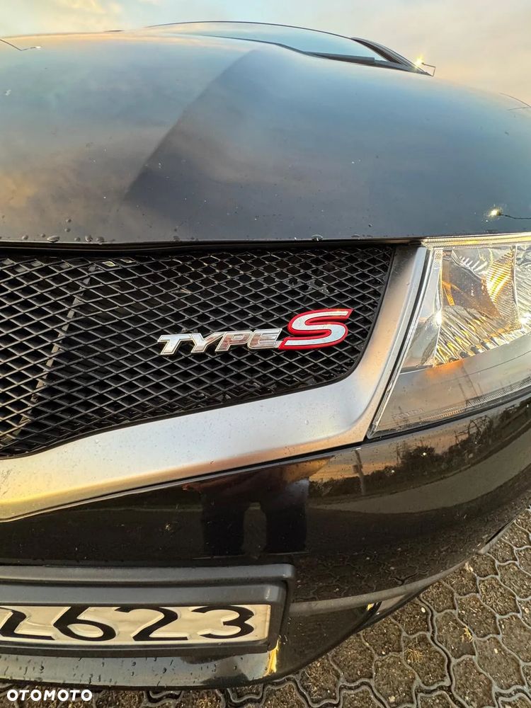 Honda Civic 2.2i-CTDi TypeS + - 6