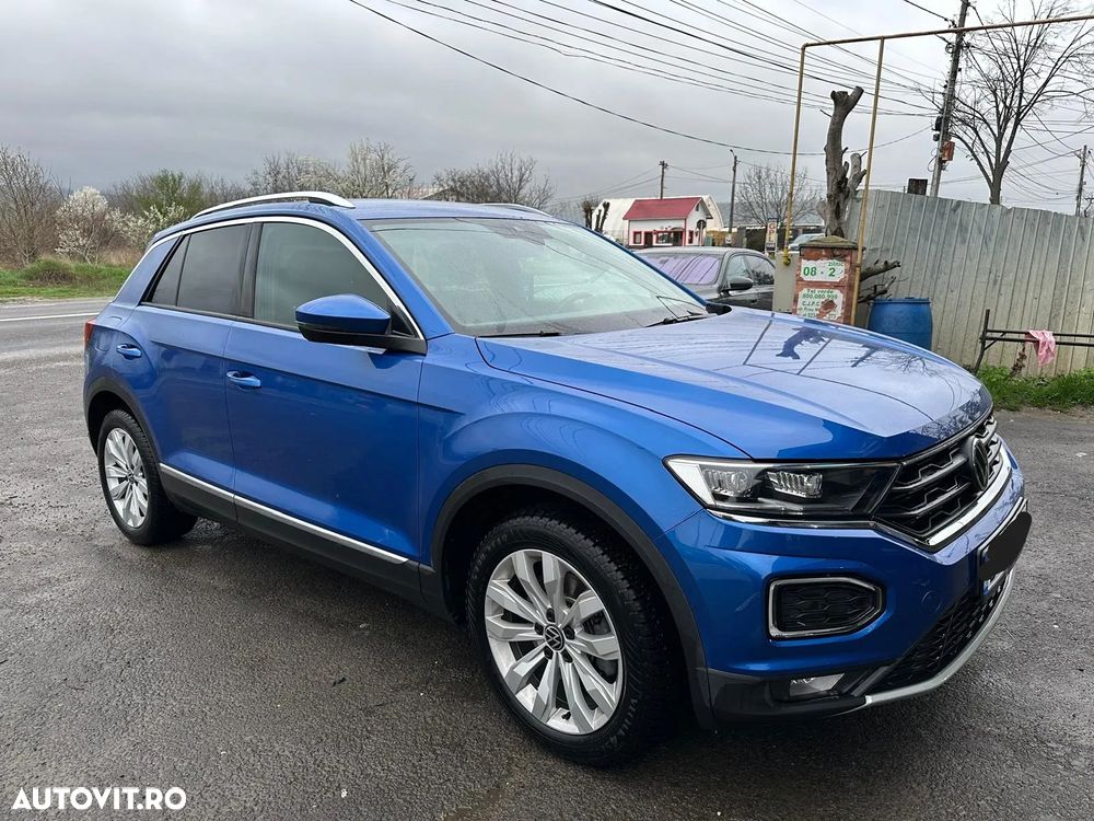 Volkswagen T-Roc - 9