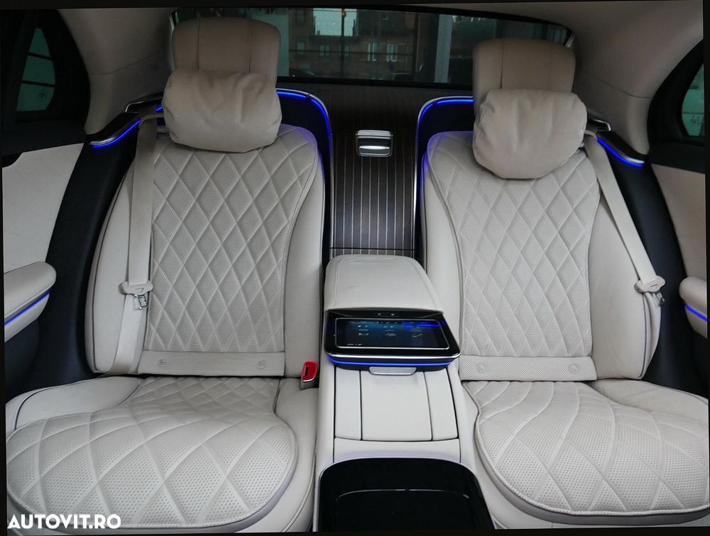 Mercedes-Benz S - 30