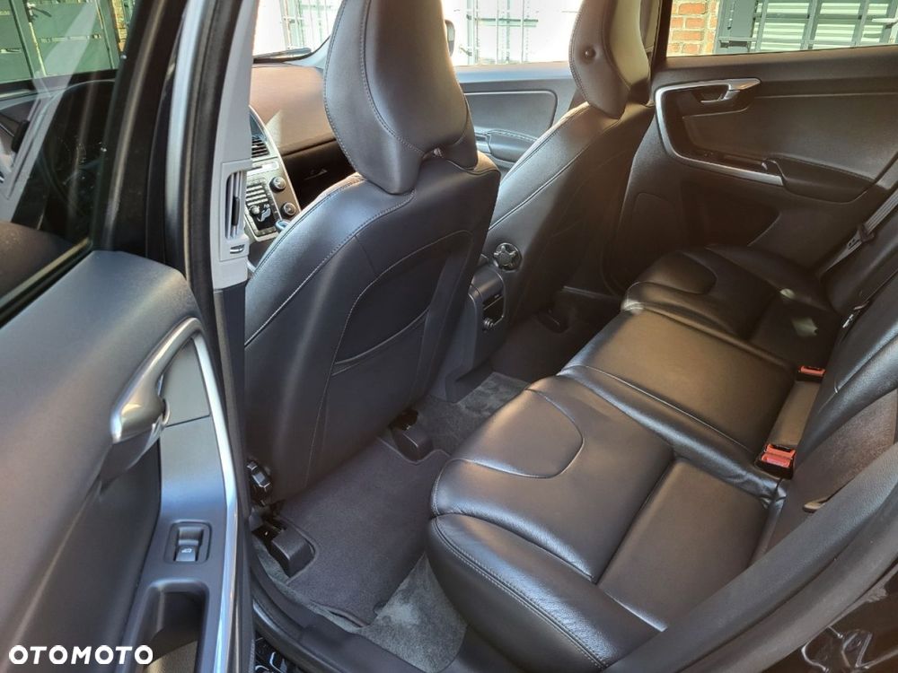 Volvo XC 60 - 16