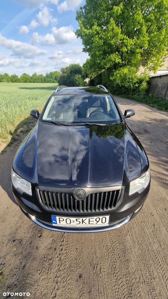 Skoda Superb 2.0 TDI DSG Comfort - 11