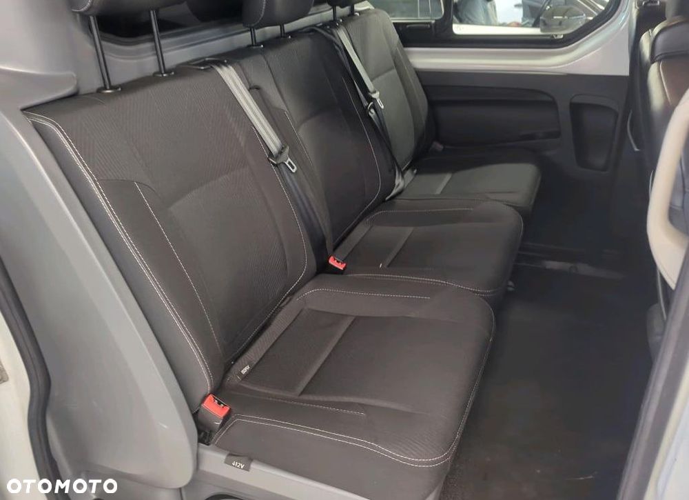 Renault Trafic L2H1 6cio osobowy Brygadowy DOKA Homologacja cięż. N1 FVAT23 Duża Ładowność 972kg - 18